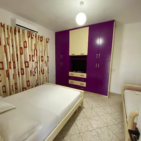 Redi * Sarandë