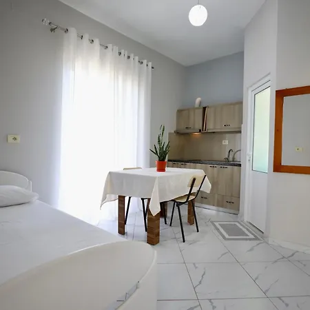 Apartment Redi