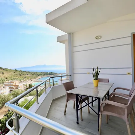 Apartment Redi *